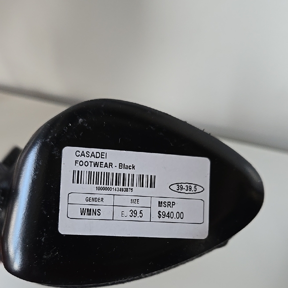 Gray Gradient Background - Picture 6 of 8